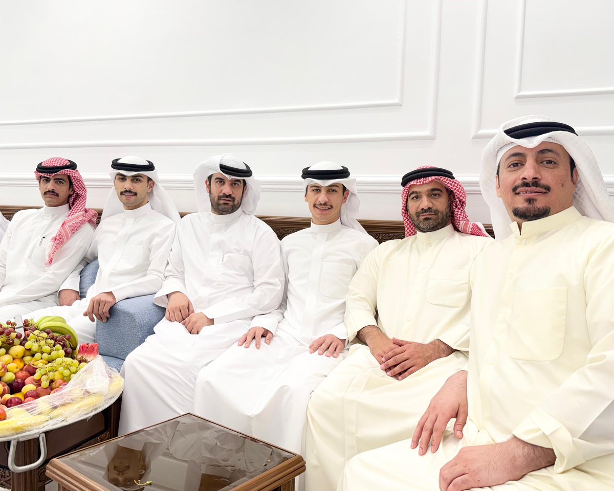حساب العجرف الرسمي tweet media