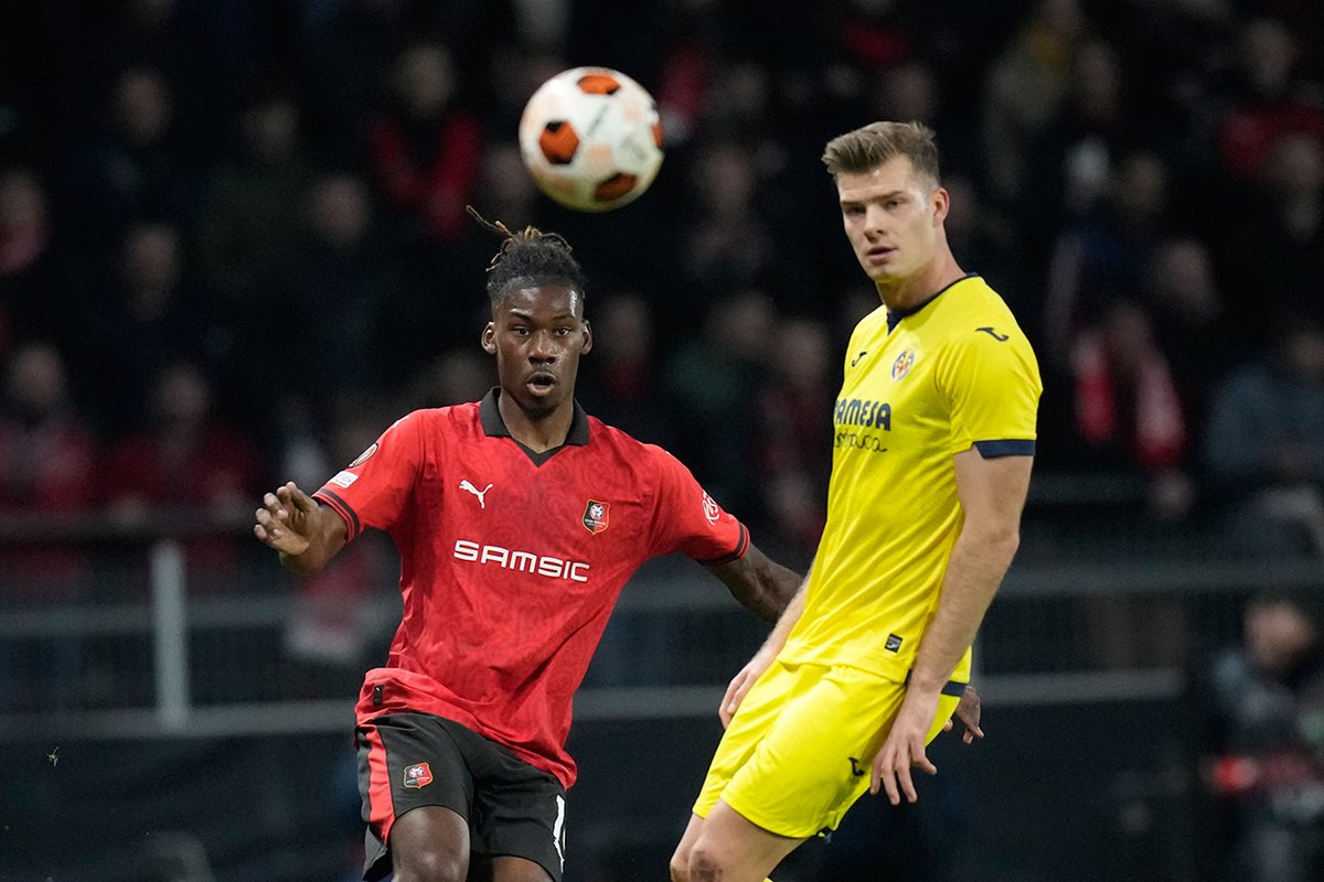 Fransızlar, Trabzonspor'un teklif yaptığı stoperi duyurdu

🔗ntvspor.net/foto-galeri/fr…

Foto: AP