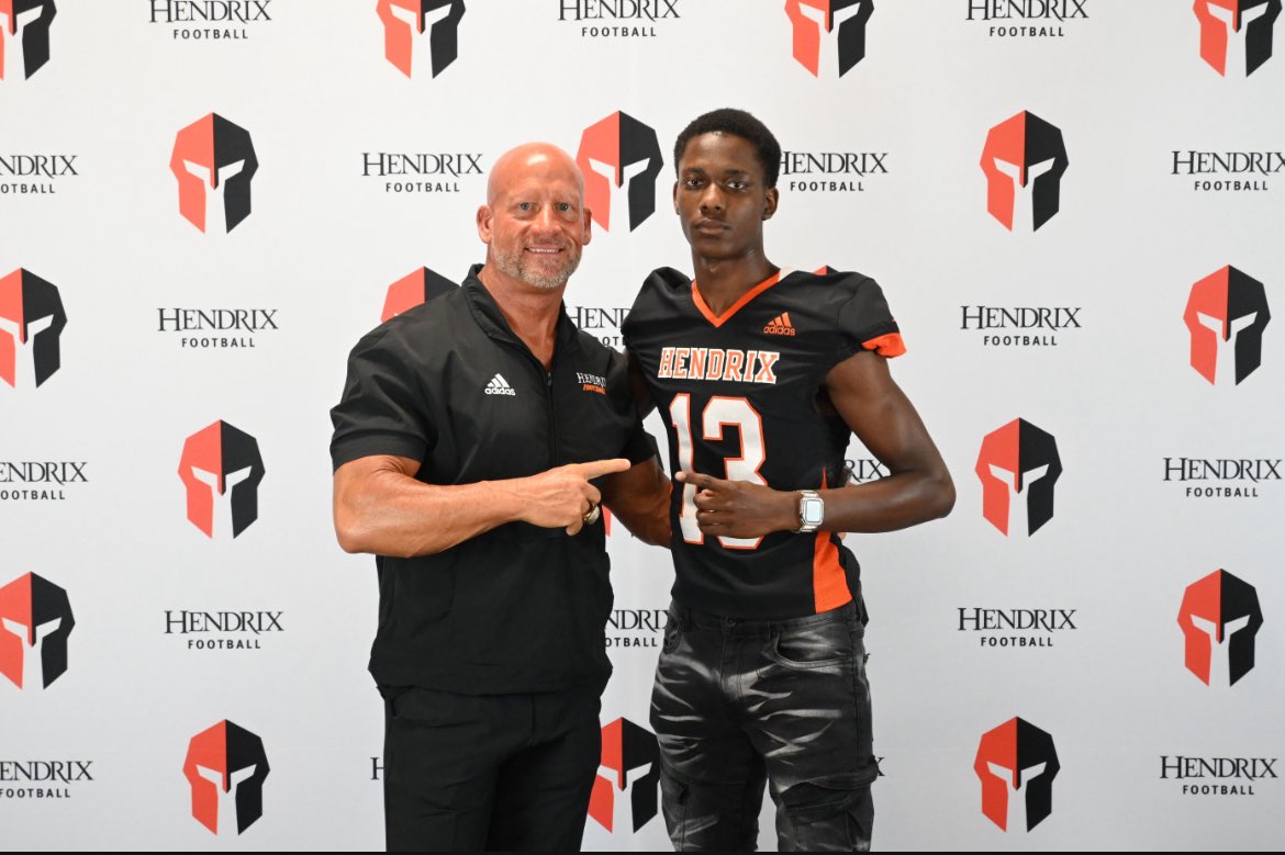 Dakorey Larry (@dakoreyl13) on Twitter photo Safe travels🙏🏾 Had an amazing official visit🧡🖤 Had an amazing conversation with <a href="/CoachKT_/">KleaT Coach</a> , Blessed to say I have received my first offer from <a href="/HendrixFootball/">#WeAreWarriors</a>
<a href="/EarlGill10/">Earl Gill</a>
<a href="/CoachMorphis/">Chris Morphis</a>
<a href="/ballcoachcfhs/">Coach Ball</a> Safe travels🙏🏾 Had an amazing official visit🧡🖤 Had an amazing conversation with <a href="/CoachKT_/">KleaT Coach</a> , Blessed to say I have received my first offer from <a href="/HendrixFootball/">#WeAreWarriors</a>
<a href="/EarlGill10/">Earl Gill</a>
<a href="/CoachMorphis/">Chris Morphis</a>
<a href="/ballcoachcfhs/">Coach Ball</a>