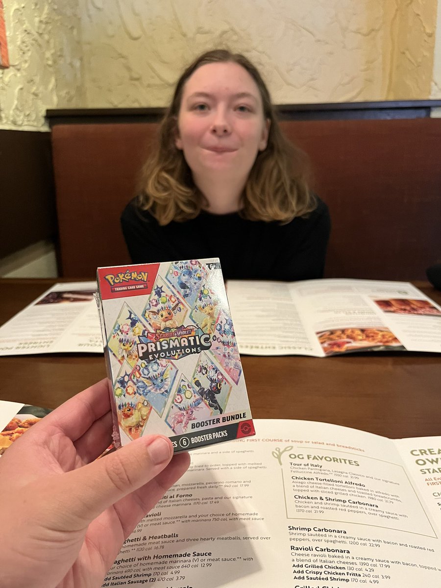 On a date (also random girl sat down across from me)