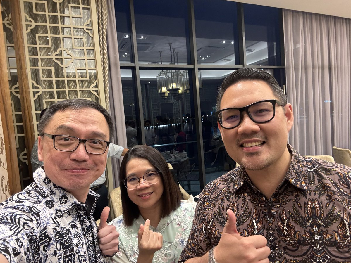 Ong TA (@teng_ong) on Twitter photo Amazing SURF 2025! “Software upgrade” for all on uro-oncology. <a href="/so_uro/">UroSoMe</a> <a href="/Uroweb/">European Association of Urology (EAU)</a> <a href="/USANZUrology/">USANZ</a> <a href="/BJUIjournal/">BJU International</a> <a href="/unimalaya/">Universiti Malaya</a> Amazing SURF 2025! “Software upgrade” for all on uro-oncology. <a href="/so_uro/">UroSoMe</a> <a href="/Uroweb/">European Association of Urology (EAU)</a> <a href="/USANZUrology/">USANZ</a> <a href="/BJUIjournal/">BJU International</a> <a href="/unimalaya/">Universiti Malaya</a>