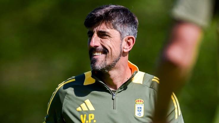 SoyChivarmy's tweet image. ¡Qué buena tarde de sábado, carajo!
Diego Campillo, nuevo jugador de Chivas. Fichajazo que encaja perfecto en lo que busca Milito… ¡volvió a casa! 👊🏽
Y por otro lado, Paunovic, aquel que nos devolvió la ilusión y fue maltratado en Tigres, logra el ascenso a Primera División…