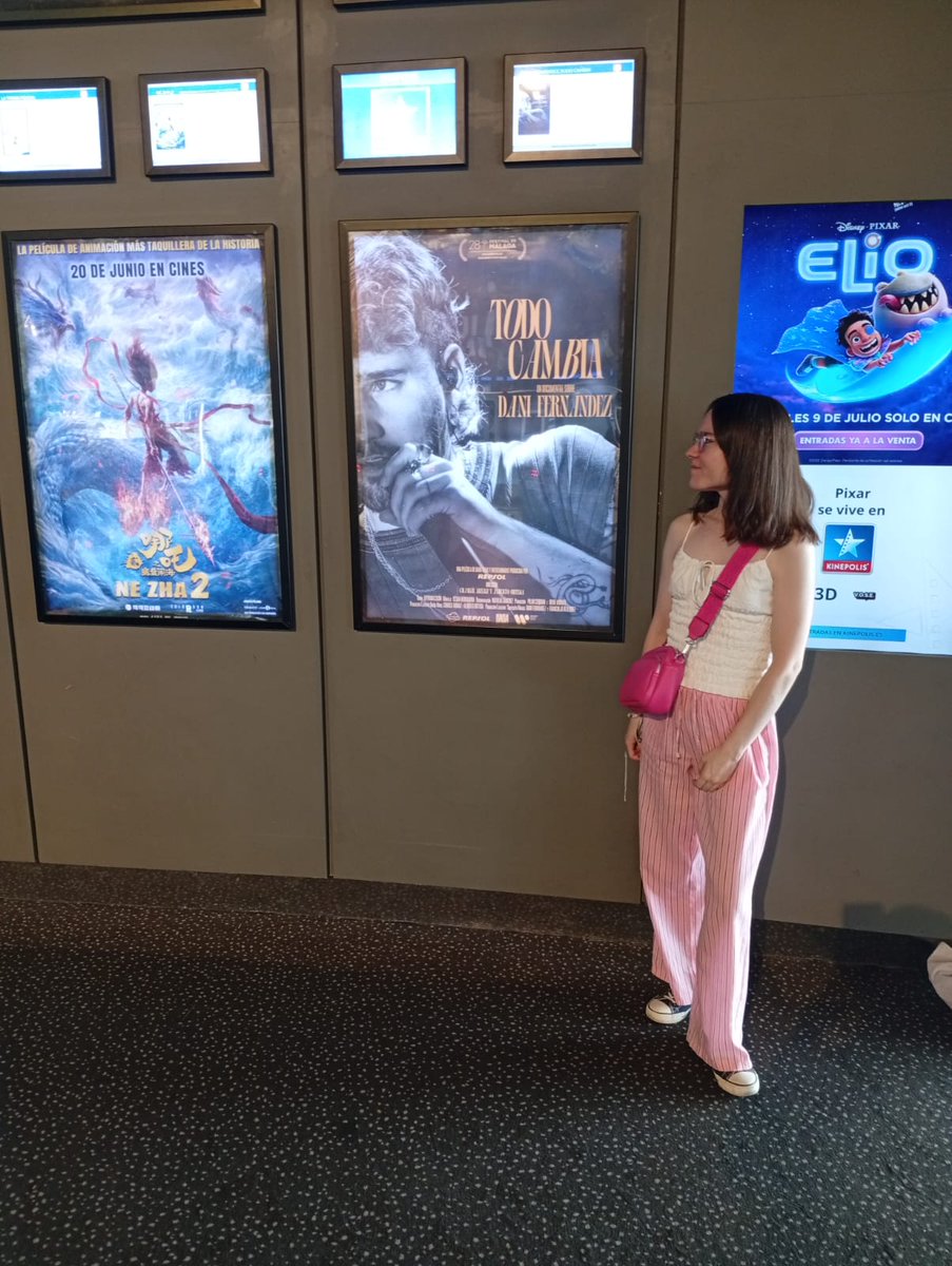 Patri_015's tweet photo. Enhorabuena por el documental 😍 @DaniFdez https://t.co/aGWOrYaN0Y