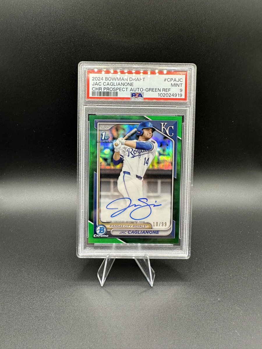 alex_arno's tweet image. I have an offer for 1200 on eBay for this Cags True green /99 PSA 9! Is anyone wants it for $1100 on here let me know!