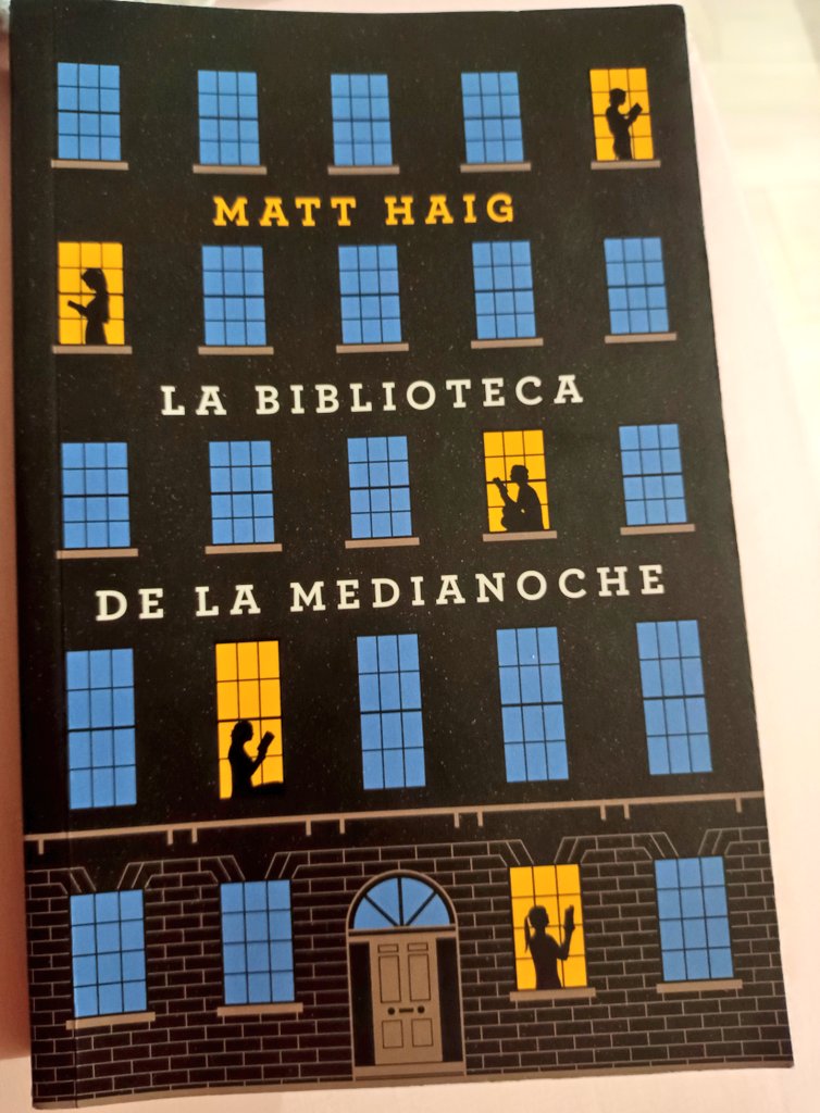 caterinaaM's tweet photo. 5. La biblioteca de la medianoche 🐱🎹🏔️🏊🏻📚♟️ https://t.co/dpIV9Q1iqu