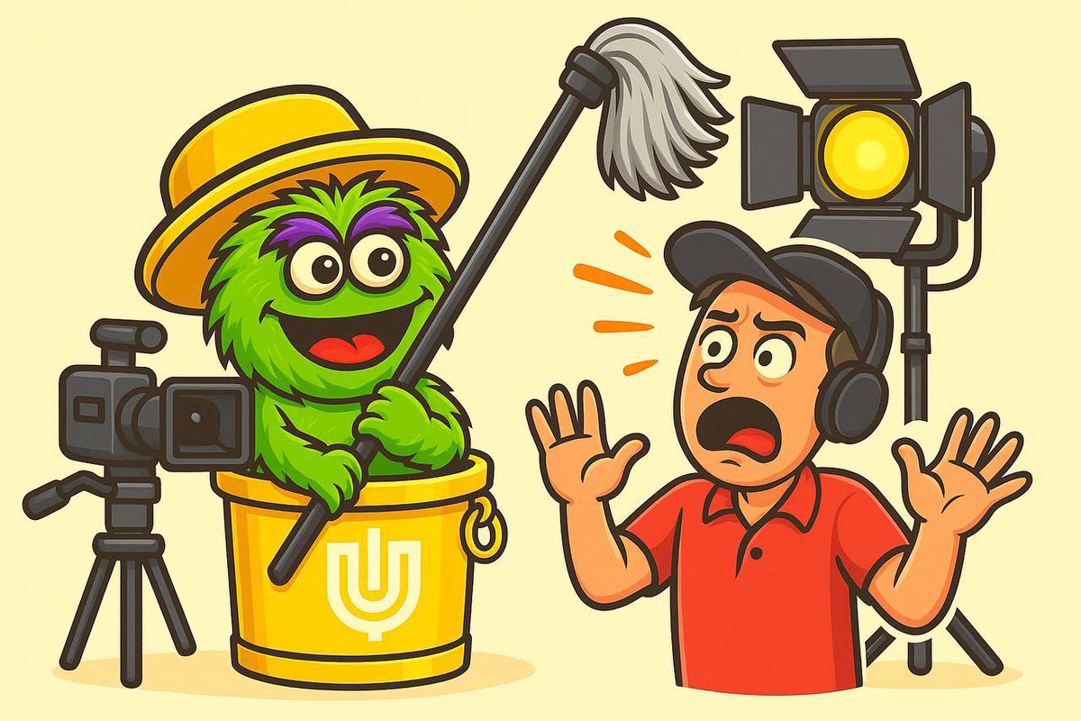 uselessgorbage_'s tweet photo. Lights, Camera, Action! https://t.co/LKd61kvcGA