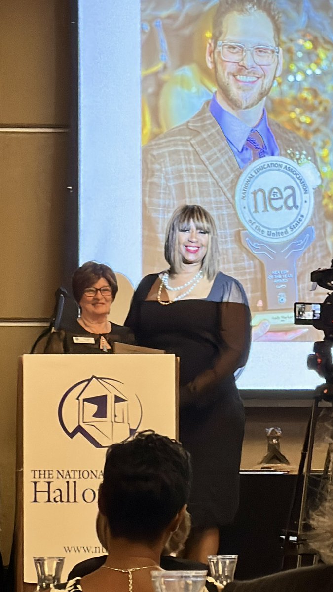 Honoring the 2025 class of the National Teachers Hall of Fame + NEA’s ESP of the Year, Andy Markus of Utah!

Since 2017, ESPs have rightly stood on this stage—because every school runs on their care, strength, and skill.

NEA is proud.
🔗 nthf.org