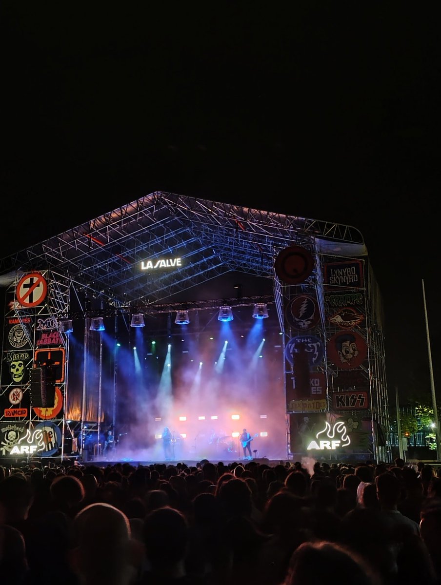 Derby Motoreta bajo la lluvia #azkenarockfestival2025
