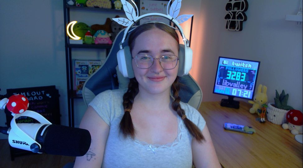 FIRST STREAM BACK FROM MY TRIP! I MISSED YOU AHHH 🤍

⤷ twitch.tv/libvalley