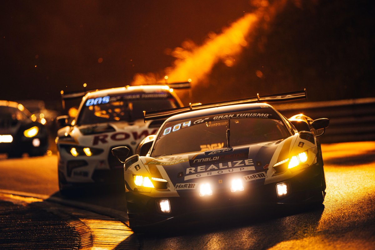 LEADERS AFTER 8 HOURS

1️⃣ Grello Porsche
2️⃣ ROWE BMW
3️⃣ Kondo/Rinaldi Ferrari

LIVE 📺 youtu.be/n18gSbqRmis

#IGTC | #24hNBR