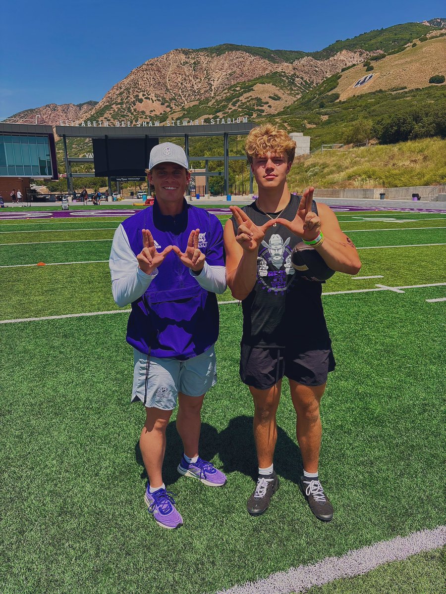 1BrendanJackson's tweet image. Great camp @weberstatefb it was great to meet all of the coaches and compete in front of them!
@CoachZachLarson @PGregorian @WCPSacramento @westcoastpreps_ @vacafootball @CoachMike_Silva