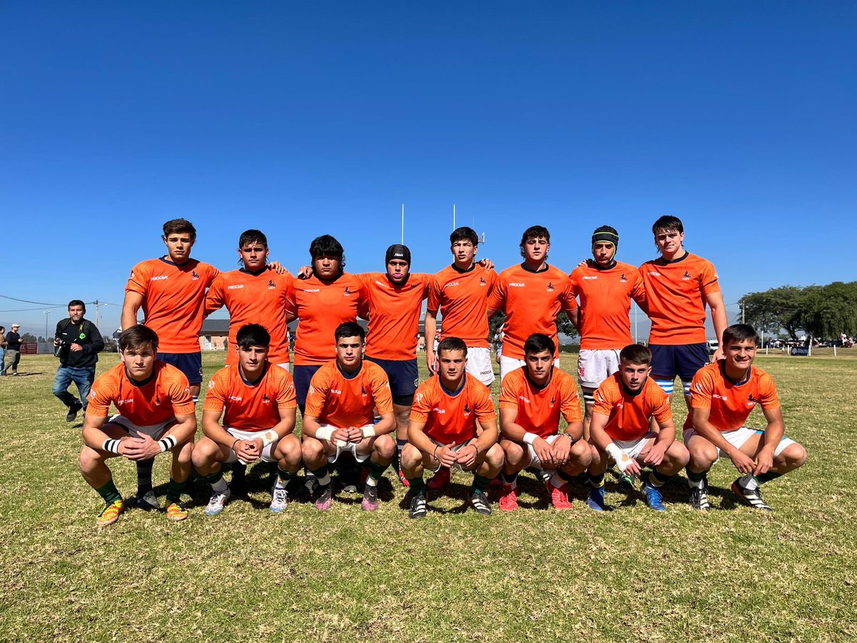 En el segundo partido del día los Naranjitas M17 cayeron ante los Mayuatitos salteños por 27-24. 
En la jornada que se disputa en Gimnasia y Tiro de Salta entre tucumanos y salteños.
@unionderugbydesalta 

#rugby #Juveniles #Naranjitas #Mayuatitos