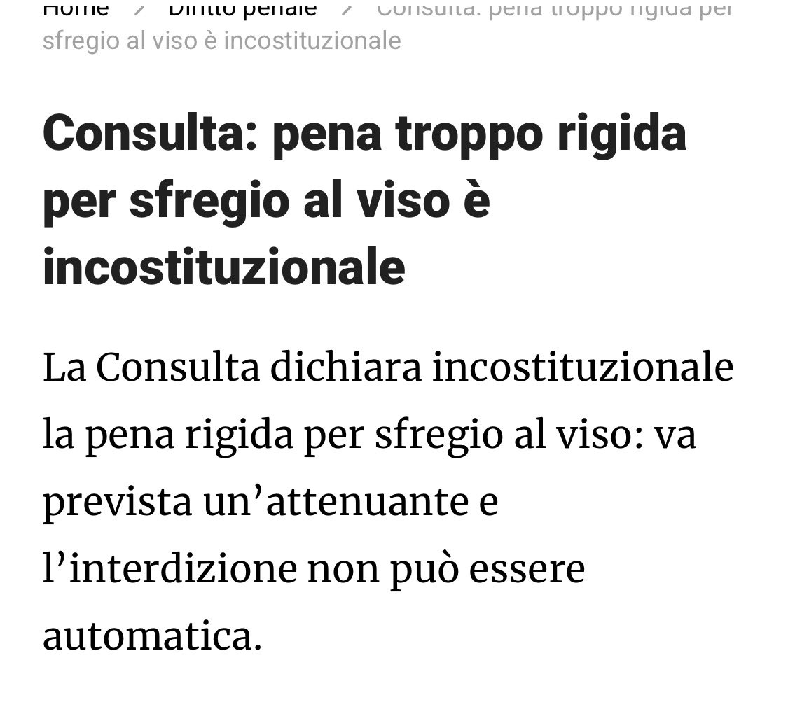 Frances99687883's tweet photo. Per una donna sfregiata in viso con l’acido o cosparsa di benzina e data alle fiamme e deturpata per sempre,sono previste attenuanti? Vergogna😡🤮 #Consulta #CodiceRosso #sfregio https://t.co/gIhh7Wgwq1