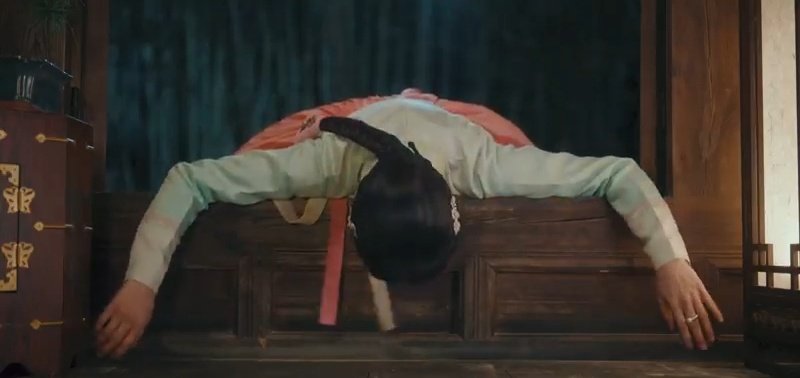 hibybaee's tweet photo. Couple lawak😭
#TheFirstNightWiththeDuke
#TheFirstNightWiththeDukeEp2
#TaecYeon
#SeoHyun https://t.co/WfmDc9QdcE