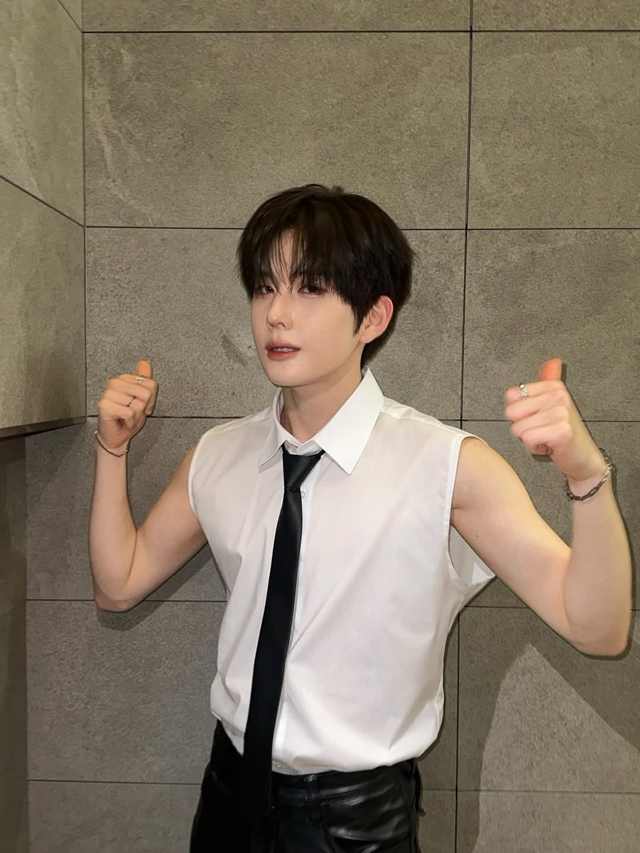 YoungseoGlobal's tweet photo. [📸] #유영서 | UPDATE | 250622

“That’s how it is”

#YOUNGSEO #영서 #BAE173 #비에이이173 https://t.co/FPfaEvYrHr