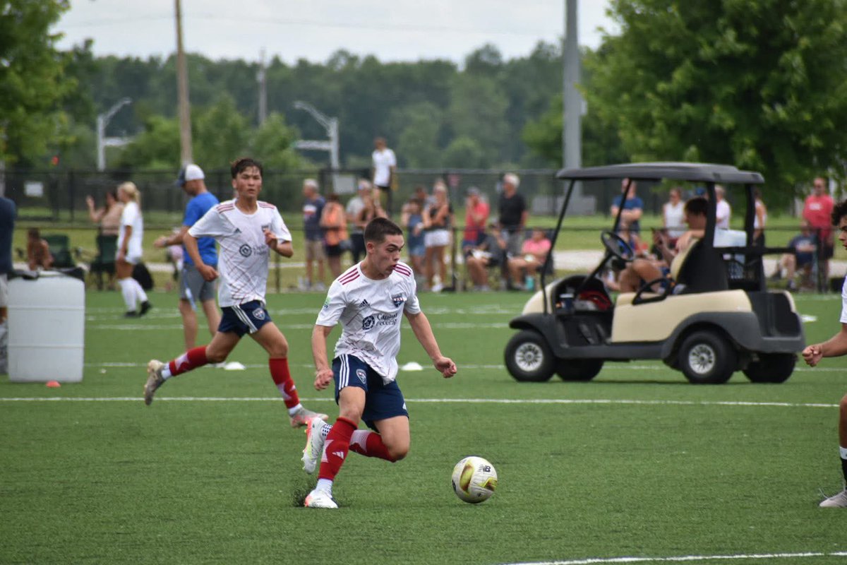 Eli Stone tweet media