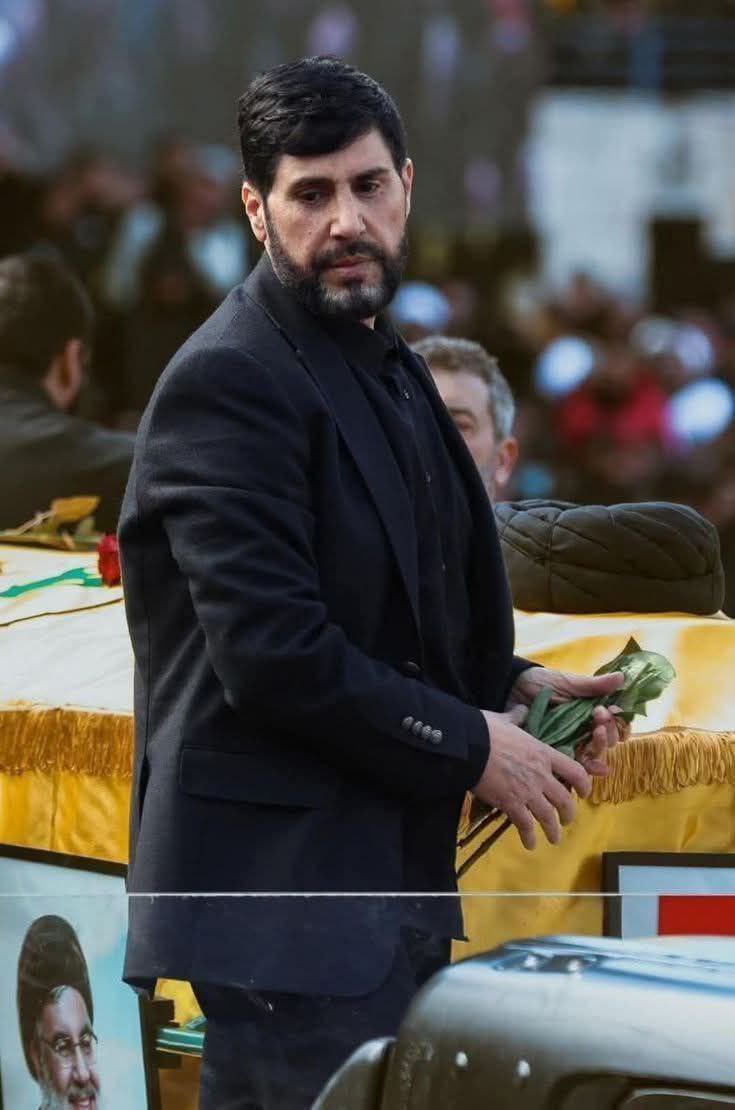 “وَأمّا أنتَ يا أبا علي…
كنتَ الأوفرَ حظًا،
والأشدَّ حرصًا،
والأكثرَ لوعة،
فكنتَ أوّلَ اللاحقين.
شكرًا لك…”