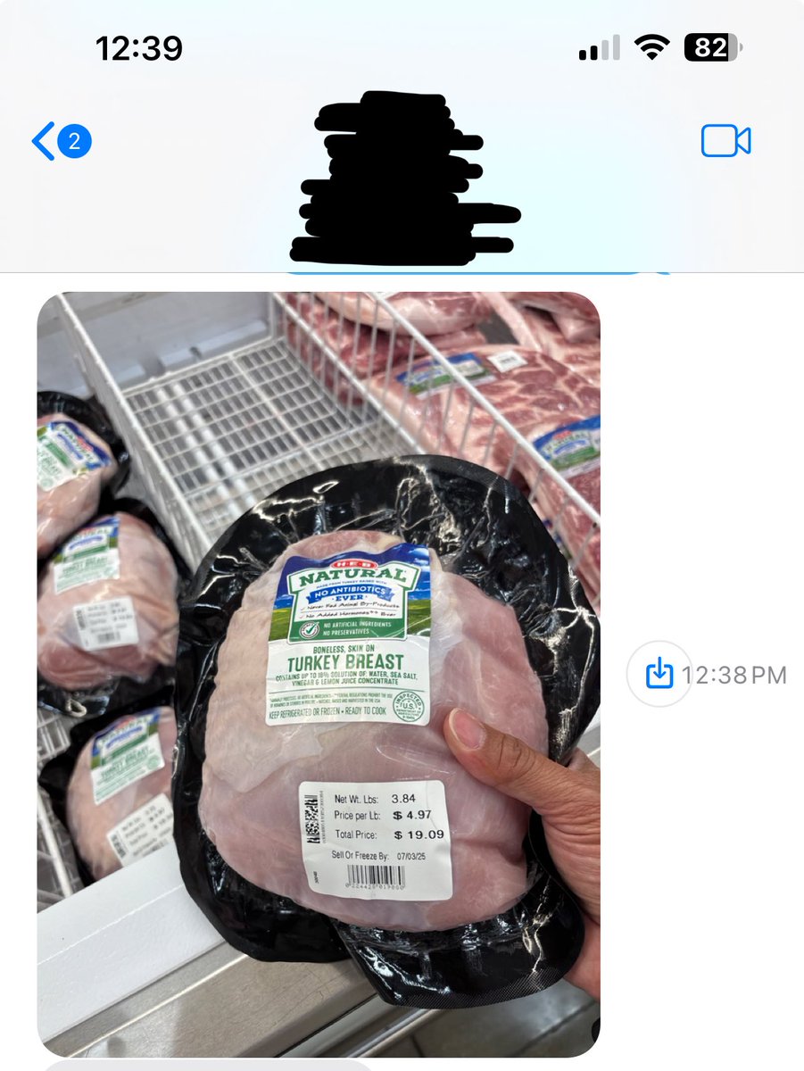 haw1253's tweet photo. @HEB Why does curbside do this? It’s frustrating. 

I get a text at 12:20 saying item is out of stock. My husband walks inside and finds it at 12:38. https://t.co/zHD5T0GBXg