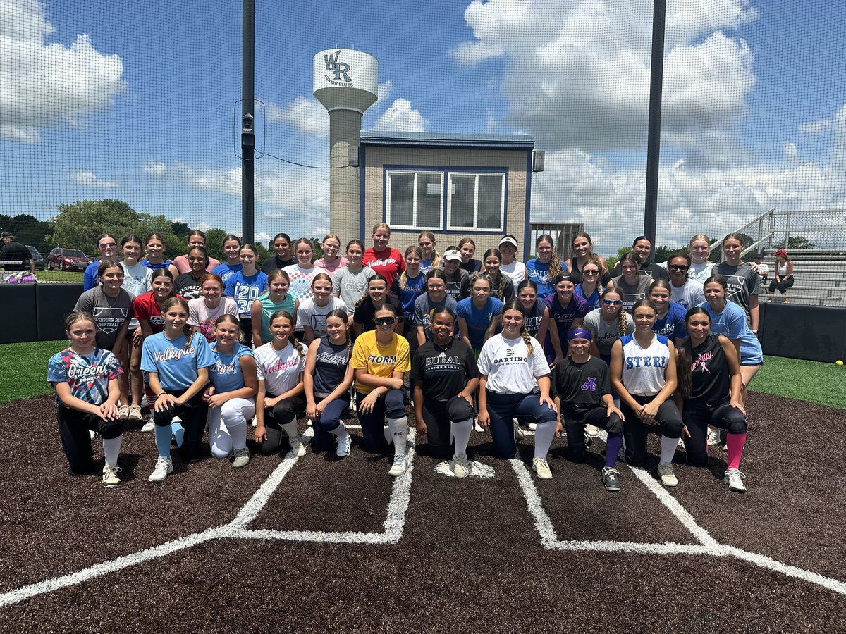 Another year of Future Blues Softball Camp in the books…what a fun and talented group we got to work with. The future is bright for <a href="/RuralSoftball/">Washburn Rural Softball</a>. A huge thank you to the current players and our staff who helped make the week possible! 
💙🥎💙