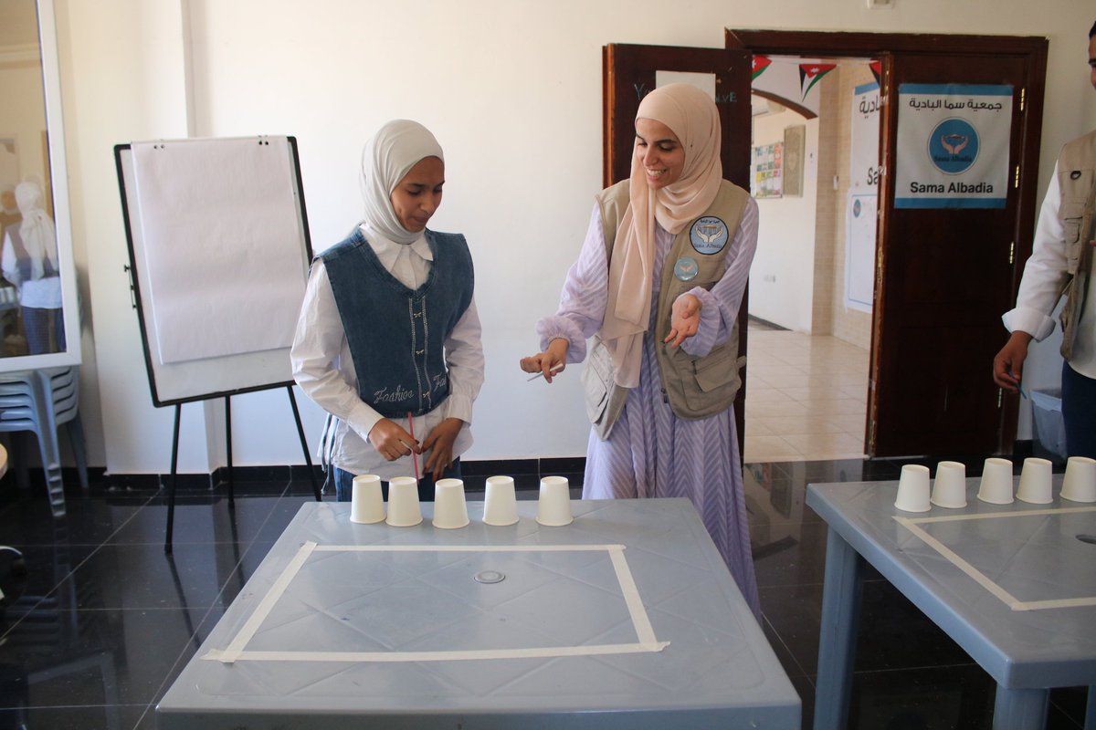 #جمعية_سما_البادية_Sama_Albadia
 النادي الصيفي... متنفس للأطفال
في كل ضحكة طفل، وفي كل لحظة لعب... ينبض صيفنا بالحياة!
النادي الصيفي مش بس وقت فراغ، هو فرصة للتعلم، للتعبير، ولصنع صداقات جديدة.
من خلال أنشطة ترفيهية، تعليمية، وفنية، نوفر لأطفالنا مساحة آمنة للتفريغ والإبداع