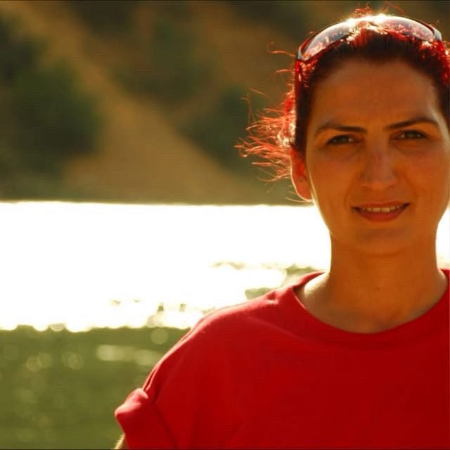 Grubumuzun kurucu üyelerinden İlknur Demir bugün aramızdan ayrıldı. Yaşamı boyunca düşünceleri, eylemleri, mütevazı duruşu ile insanlık mirasında iz bıraktı. İlknur Demir mütevazı kişiliği, özlü şiirleri, naif sesi, içli gülüşüyle hep hatırımızda olacak.

Yarın (22 Haziran Pazar)