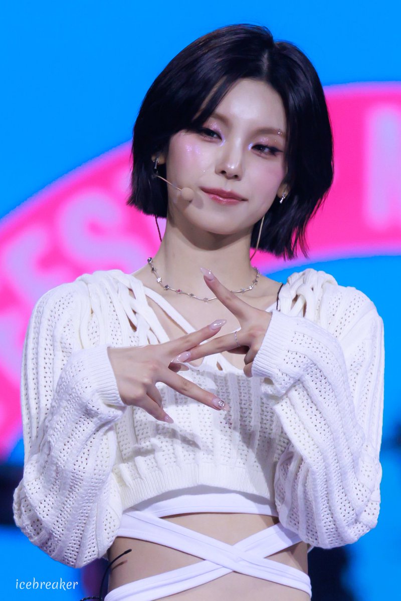 icebreaker_2019's tweet photo. 250621

#ITZY #있지 #YEJI #예지 https://t.co/pptVBHe3Kz
