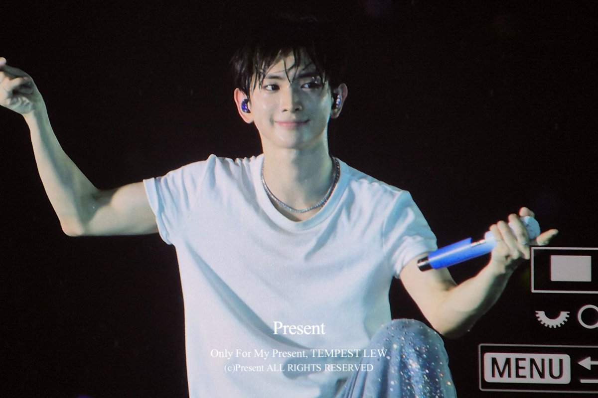 PresentLEW's tweet image. 250621 #LEW #루 #이의웅 #의웅 #템페스트 #TEMPEST #웅도리
