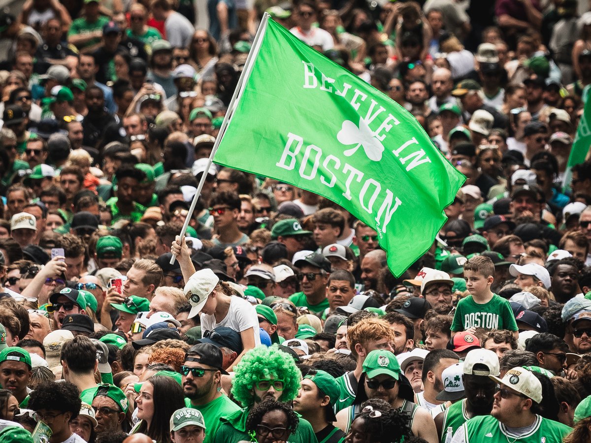 celtics's tweet photo. Celtics Nation showed up and showed out 🙌 https://t.co/L7FcRTg9Ms