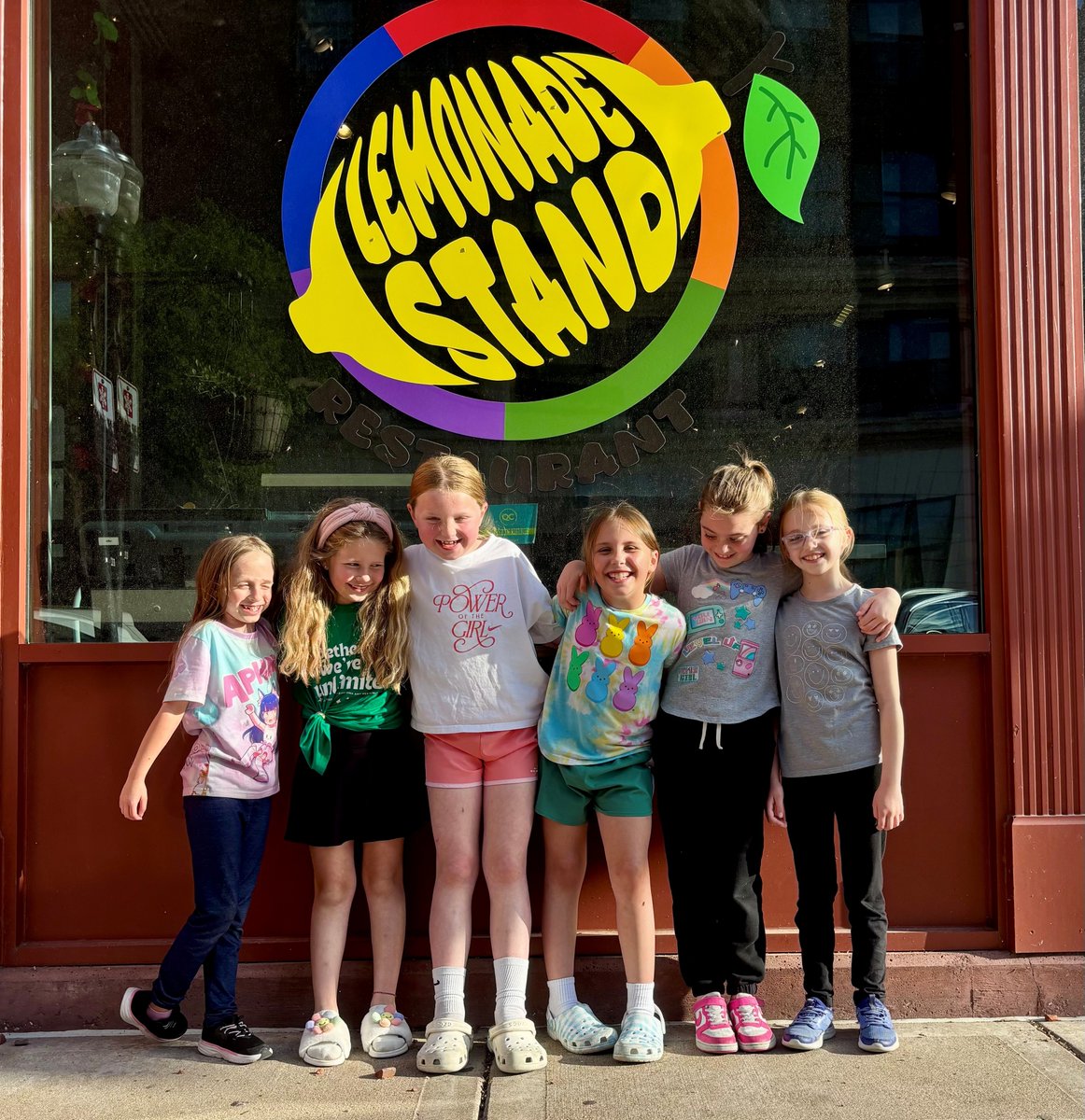 Troop 2683 had a super fun day at Lemonade Stand in Davenport! They learned what it takes to start and run your own business, met the owner, Yasmin, and even got to try her delicious food. 🍋✨