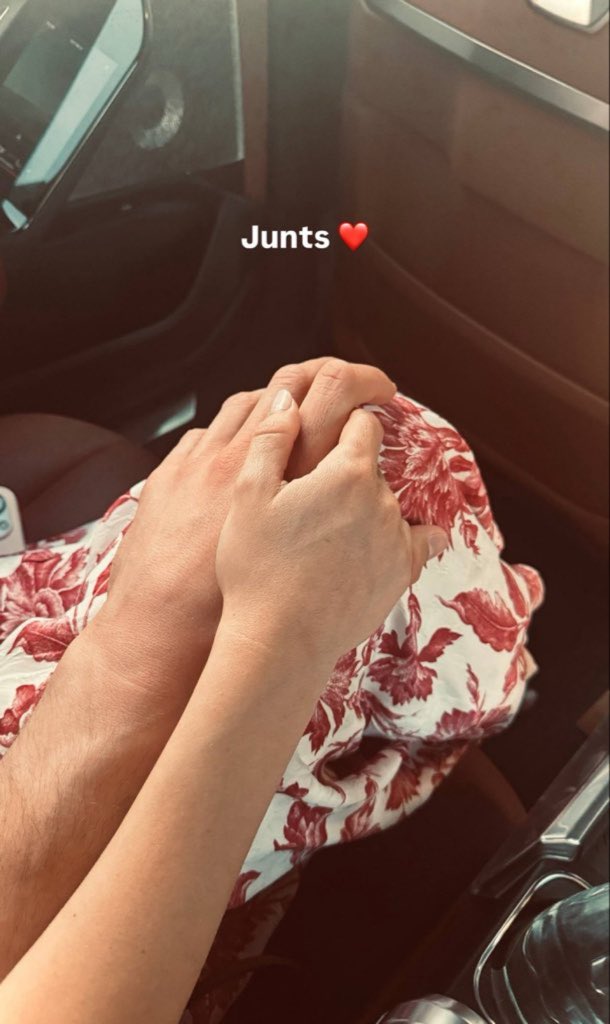 Ter Stegen IG :

« Ensemble ❤️ »