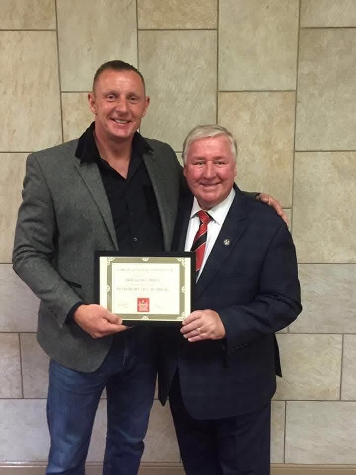 Incredibly sad news yesterday Mr Forrest one of Kirkfield United founders sadly passed away , a absolute gentleman and football man . Lanark has lost a footballing leader 
Rest easy Mr Forrest , thank you for everything you did for Kirkfield Utd and myself ❤️🤍 🧤 ❤️🤍