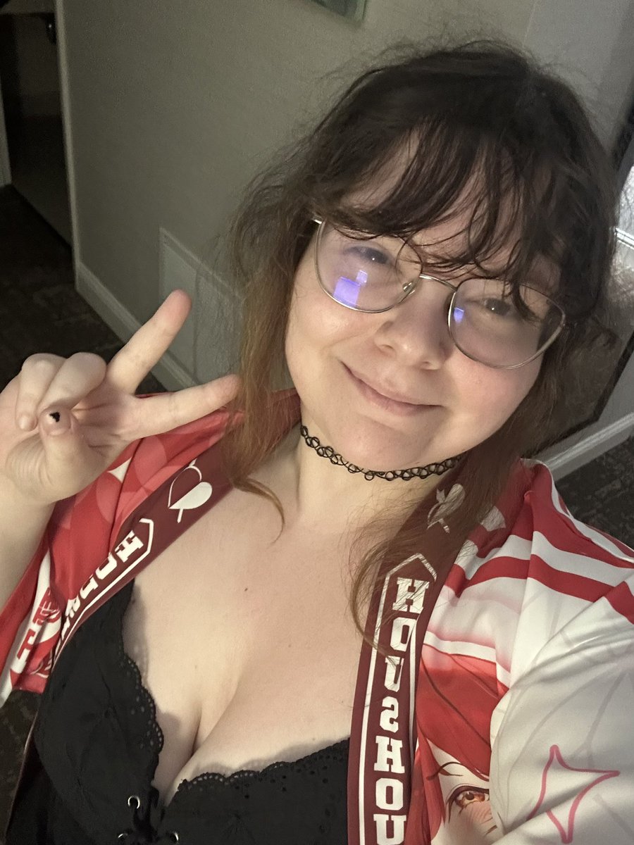 Ready for OFFKAY DAY 2!! 

Doing a couple things beforehand, but I’m ready to attempt to socialize today!!