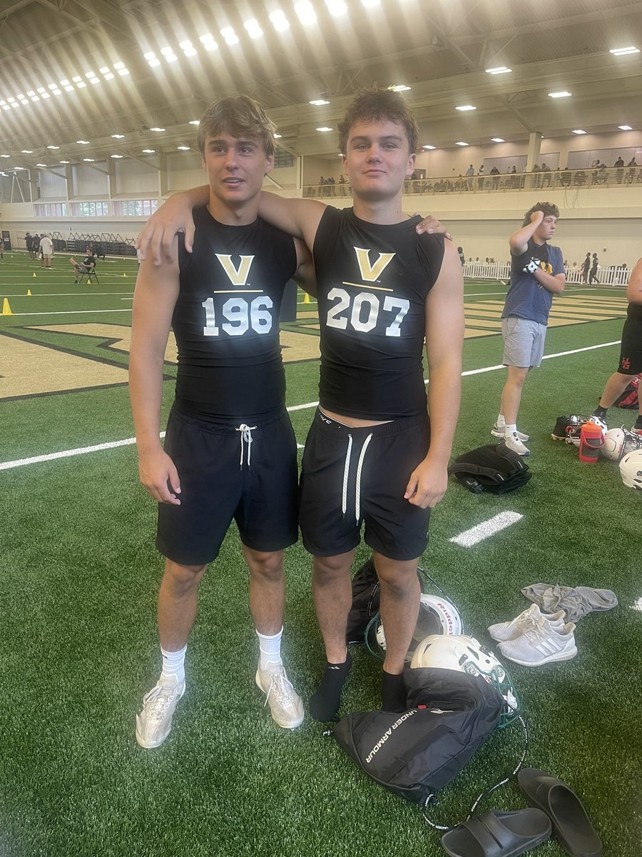 Harrison Phillips (@harrisonphill28) on Twitter photo Doing some work at Vanderbilt today with my bro🏈 <a href="/coachH2bwill/">Brandon Williams</a> <a href="/coachrdodge/">Riley Dodge</a> <a href="/CarrollDragonFB/">Southlake Carroll Football</a> <a href="/SLC_Recruiting/">Southlake Carroll FB Recruiting</a> Doing some work at Vanderbilt today with my bro🏈 <a href="/coachH2bwill/">Brandon Williams</a> <a href="/coachrdodge/">Riley Dodge</a> <a href="/CarrollDragonFB/">Southlake Carroll Football</a> <a href="/SLC_Recruiting/">Southlake Carroll FB Recruiting</a>