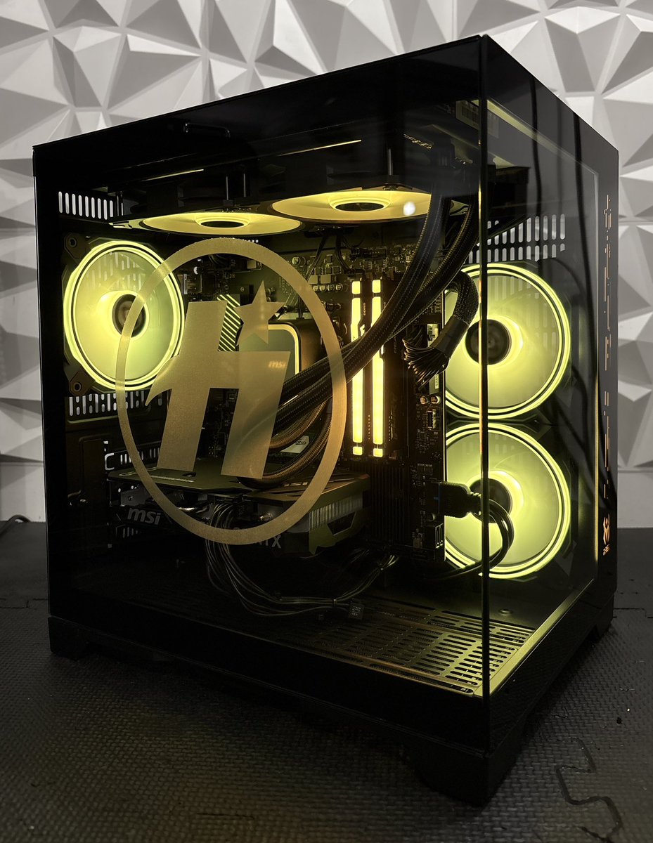 Hardware Modding (@hardwaremodding) on Twitter photo C’est parti pour live un samedi !!!
On monte la config <a href="/HvKGGs/">Team HavoK</a> !!! 🔥🔥🔥
Twitch : Hardwaremodding31 C’est parti pour live un samedi !!!
On monte la config <a href="/HvKGGs/">Team HavoK</a> !!! 🔥🔥🔥
Twitch : Hardwaremodding31