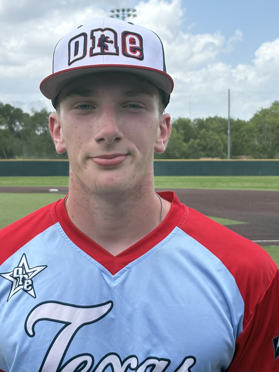 🚨Player of the Game🚨
Evan Petsch (Homeschool-2026)
6 IP
3 H
0 ER
7 S0

1-2
2 RBI
1 R
1 BB

One Elite 18U 7-1