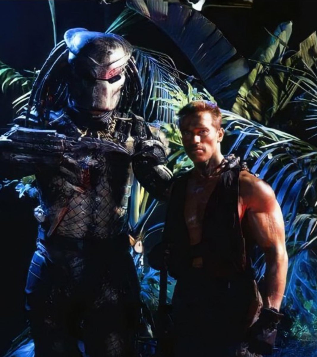 predatormovie's tweet image. A classic look at #Predator behind the scenes /_\
Predator Movie Images Image Gallery: predator-movies.com/gallery/view/i…