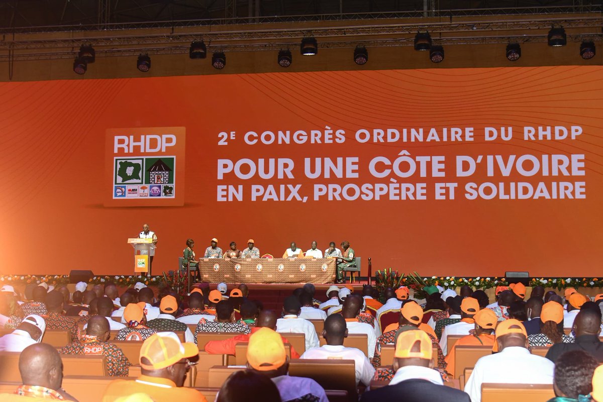 Deuxième congrès ordinaire du Congrès du RHDP.

His-to-ri-que !!!!