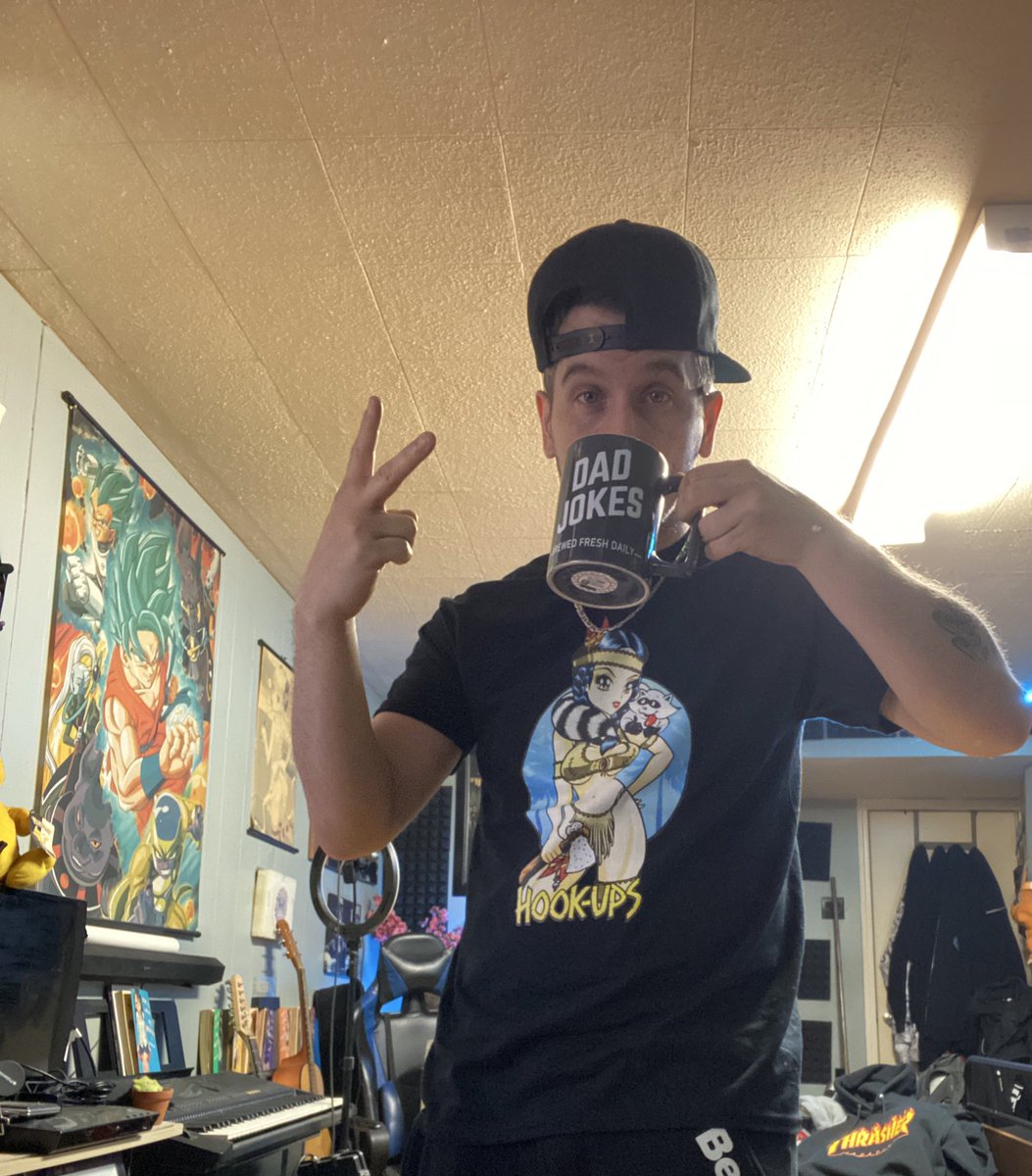 CodyYouKnowMe's tweet image. HAPPY INDIGENOUS PEOPLES DAY!!!
Also 
HAPPY GO SKATE DAY!!!
#IndigenousPeoplesDay
#goskateboardingday