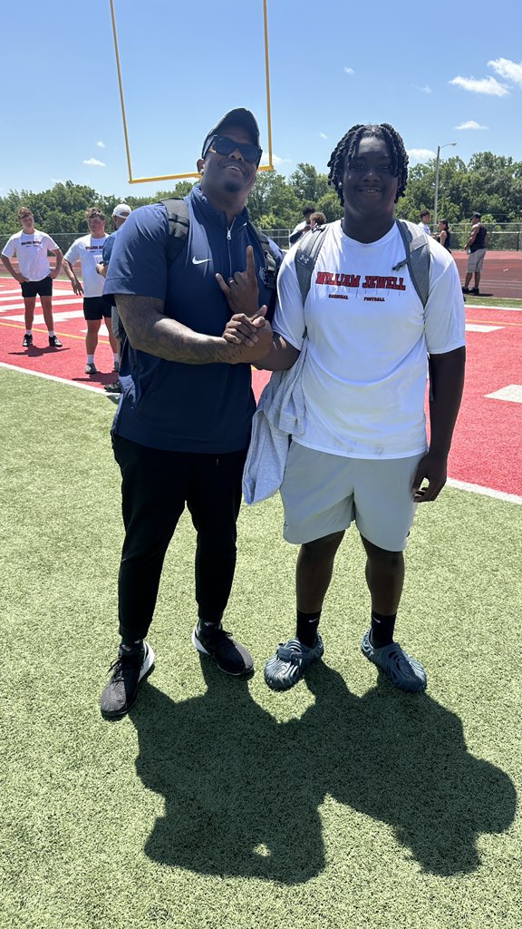 Larry Hopkins Jr (@larryhopkinsjr3) on Twitter photo After a great camp and conversation with <a href="/Tcamp6011/">Coach Camp</a> i am blessed to receive my second offer from Lincoln University
<a href="/ScottPingel10/">Scott Pingel</a> <a href="/CBCFootball/">CBCFootball</a> <a href="/JPRockMO/">JP Rock</a> After a great camp and conversation with <a href="/Tcamp6011/">Coach Camp</a> i am blessed to receive my second offer from Lincoln University
<a href="/ScottPingel10/">Scott Pingel</a> <a href="/CBCFootball/">CBCFootball</a> <a href="/JPRockMO/">JP Rock</a>