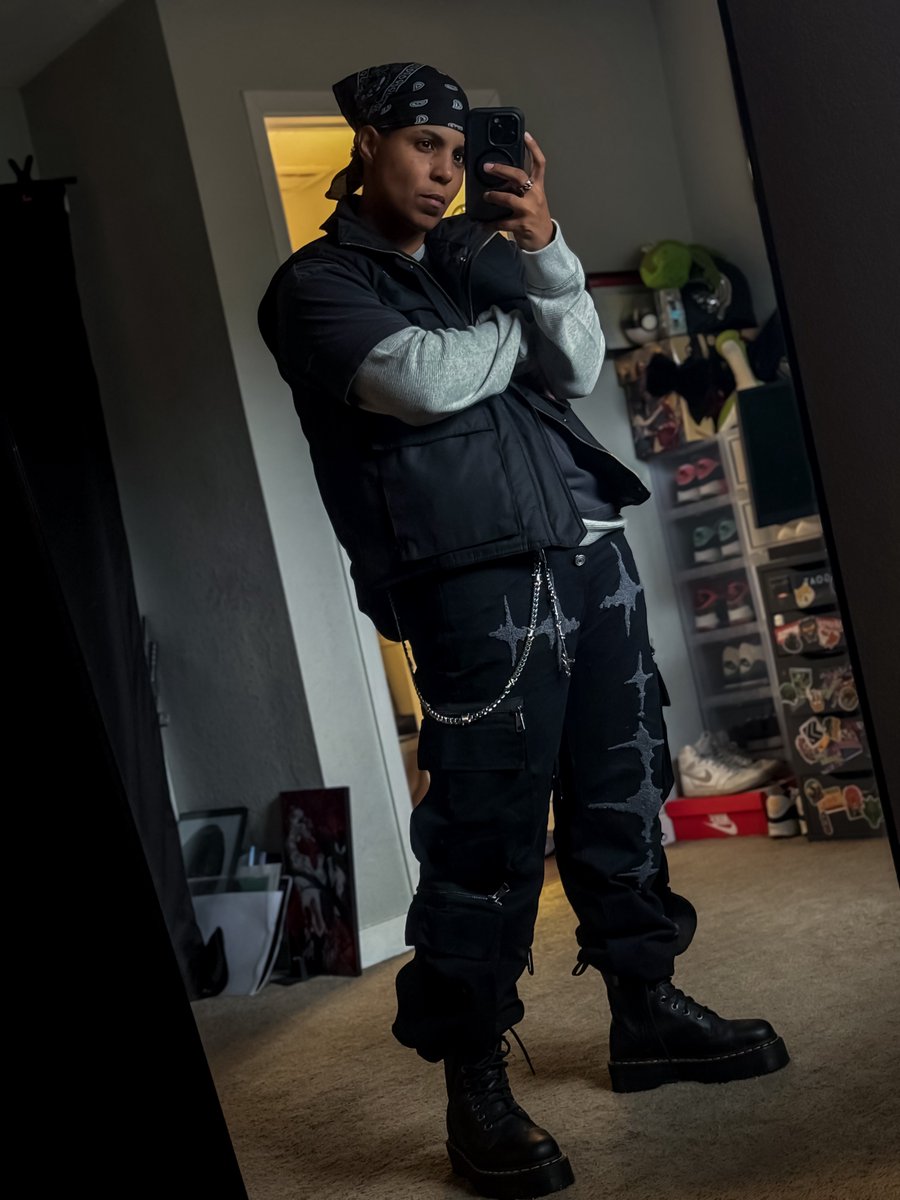 About to Butch up this 3 year old’s birthday party 🤘🏾