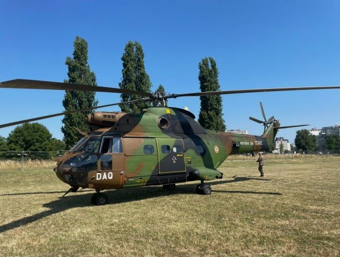 pascalbtr's tweet image. Le Parc des Expositions de Chalon sur Saône accueille la 4e édition des journées départementales des armées #JDA, avec #Tigre, #Puma et #Dauphin ! ! 👍
Pas encore trouvé de photos de la Base Pétrolière InterArmées du @energie_ops 😔
📷Le journal de Saône et Loire