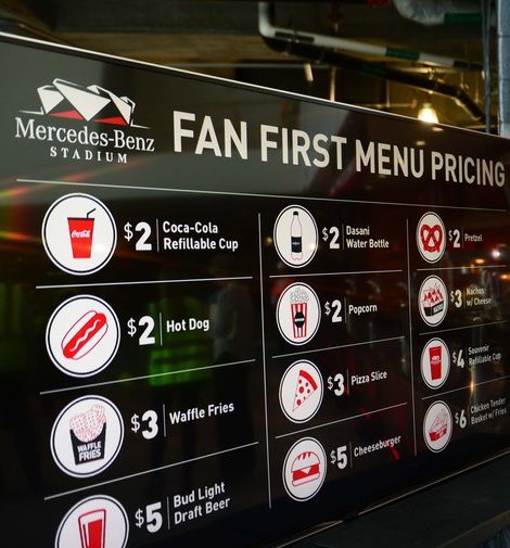 Beers at the Lincoln Financial Field for City’s opening Club World Cup game were priced at $21 + tax… 🤯 

City’s 2nd game at the Mercedes Benz Stadium will see the price of a pint fall by over 76% before tax, to just $5. 💰🍻