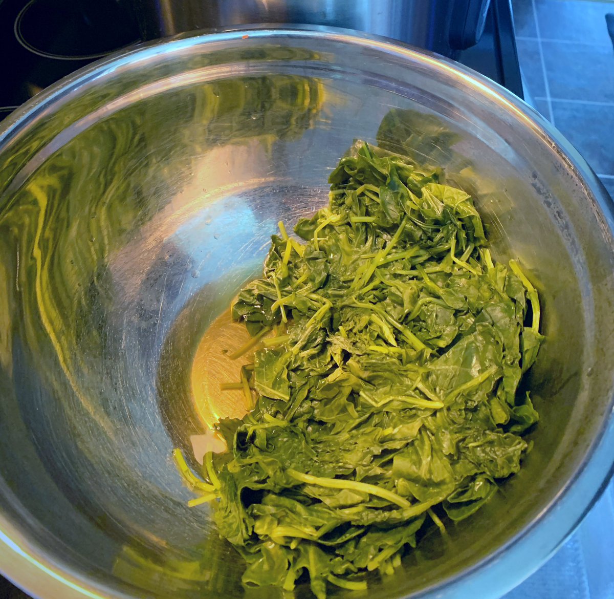 sleepycovetales's tweet photo. It’s that time of the year! I Made and bottled Rhubarb jam today
and yesterday I parboiled and vac sealed turnip greens and popped them in the freezer 
 It’s a lot of work but well worth the reward 🤤

#preserves #rhubarb #turnipgreens  #homemadeisbest https://t.co/EXXF5wMtAa