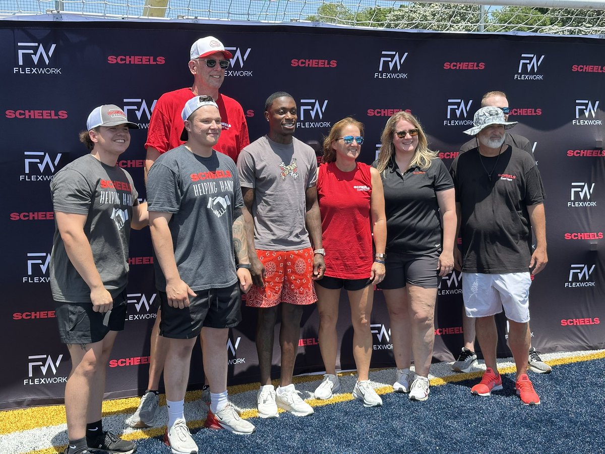 Matt Foster (@mattfostertv) on Twitter photo #Chiefs Xavier Worthy stuck around town a few extra days to host a youth football camp in Overland Park 🏈 <a href="/KSHB41/">KSHB 41 News</a> #ChiefsKingdom #Chiefs Xavier Worthy stuck around town a few extra days to host a youth football camp in Overland Park 🏈 <a href="/KSHB41/">KSHB 41 News</a> #ChiefsKingdom