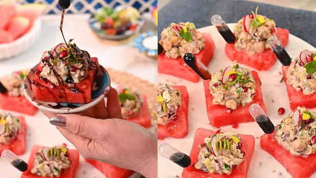 NDTVFood's tweet image. Watermelon Chaat: A Fun Twist On Summer's Favourite Fruit (Recipe Inside)
food.ndtv.com/food-drinks/wa…
#watermelonchaat #summer #fruitchaat