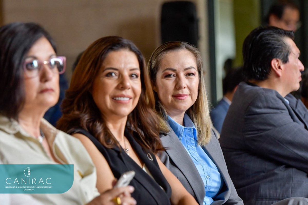 CaniracDgo's tweet image. Presentes en la Asamblea del Consejo Nacional de Clústers de Software y Tecnologías de la Información. 🖥️🧑‍💻👩‍💻
Un importante espacio de colaboración intersectorial que impulsa la innovación, la transformación digital y el fortalecimiento del ecosistema tecnológico en México.