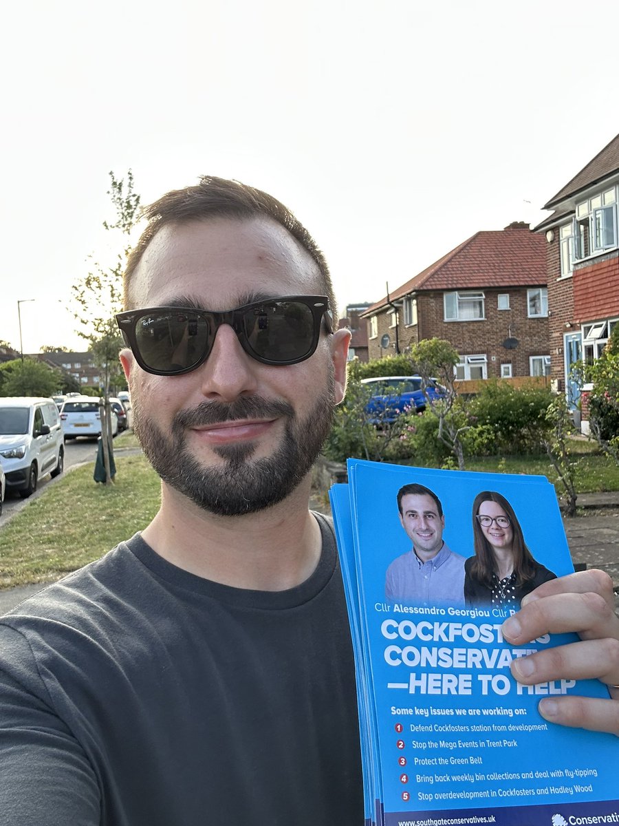 Great to be campaigning in Cockfosters this evening! Had to wait so I didn’t melt!