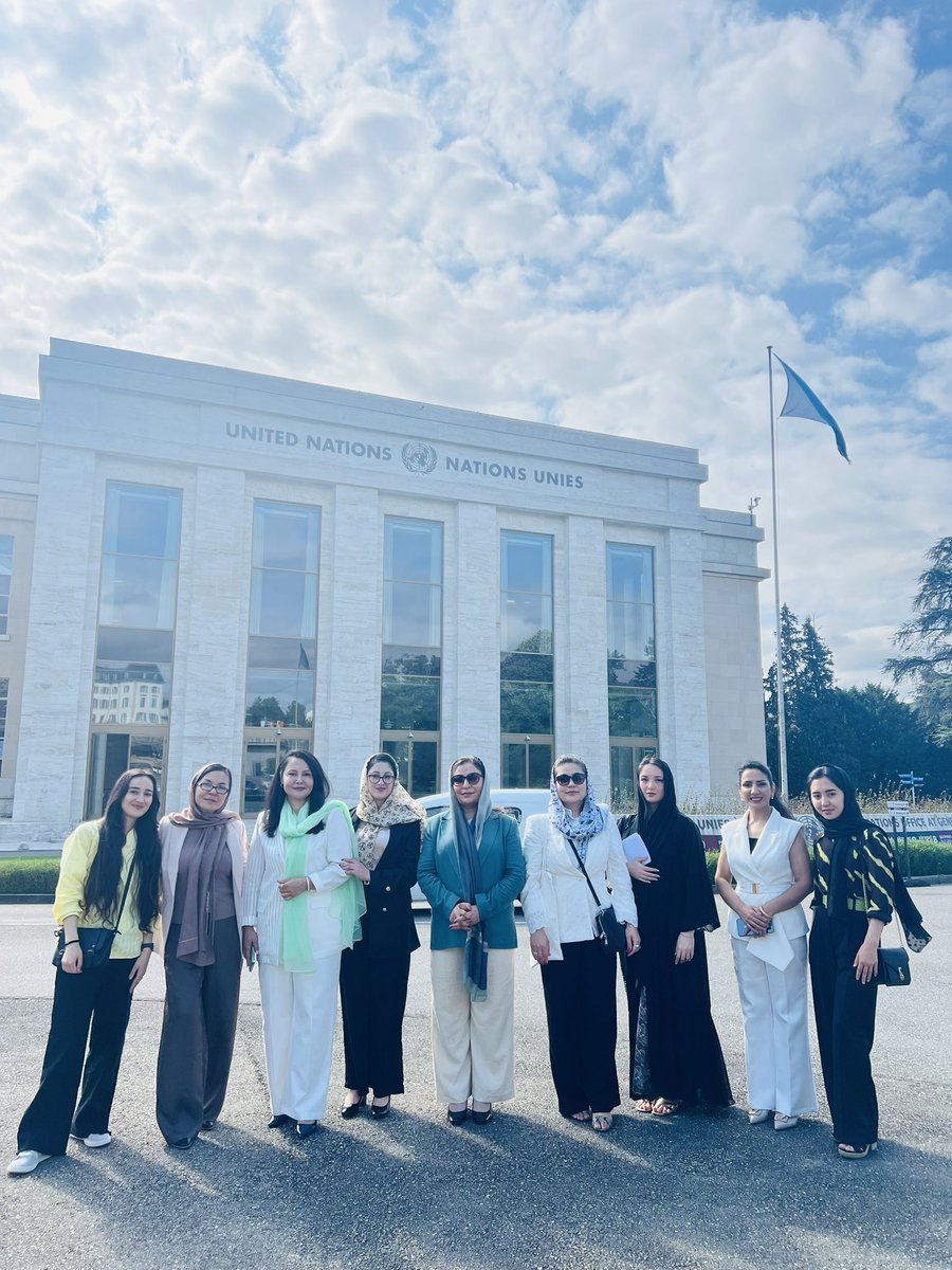 The Shahmama delegation of 8 courageous and dedicated Afghan women human rights defenders delivered powerful, uncompromising speeches at our International Conference on June 19th at the UN in Geneva.
Their voices shook the walls of silence.
We deeply appreciate their strength and