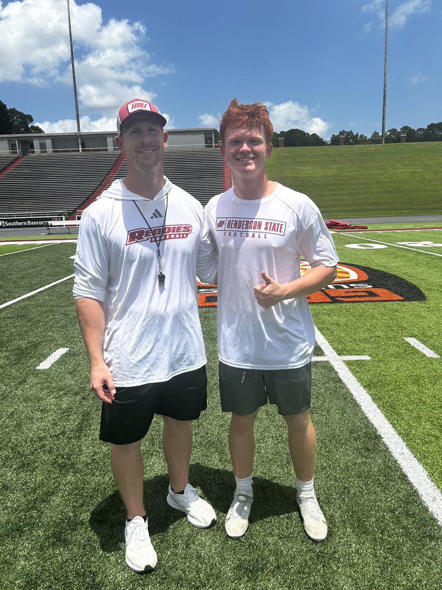 Beautiful to be in Arkadelphia at the Henderson Reddies football camp. Grey camp and very glad to have the opportunity to showcase my skills! <a href="/Coach_Hols/">Greg Holsworth</a> <a href="/coachkelley1/">Kevin Kelley</a> <a href="/PrepRedzone/">Prep Redzone 🏈</a>