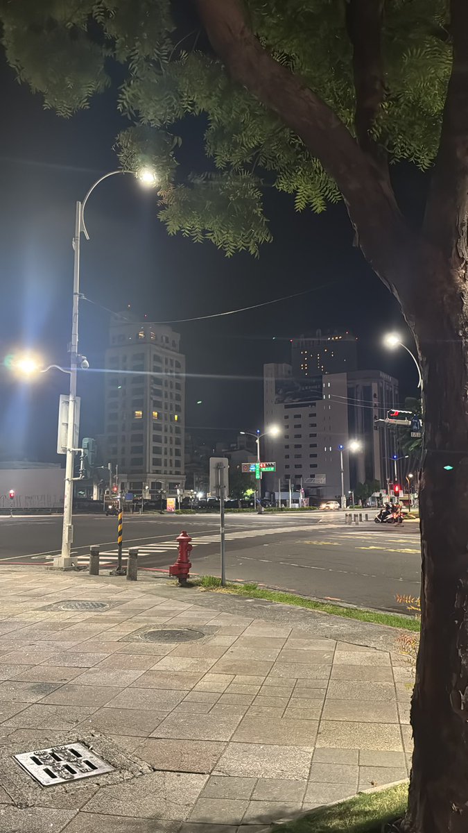 Fuck030127's tweet photo. 累死人的晚上 https://t.co/FZnd19t9UY